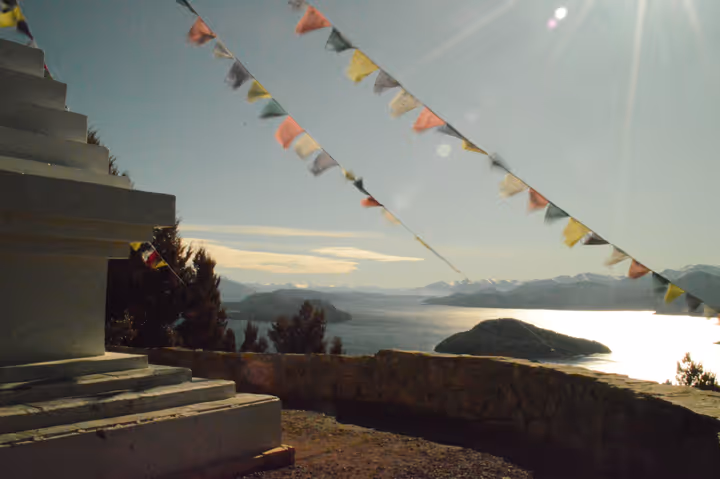 Stupa de la Iluminación, un monumento budista, en Bariloche, Argentina